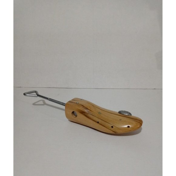 MoneysWorth & Best Professional  Shoe Stretcher  Men's  Med  Shoe Size 8.5-10 - Picture 6 of 11
